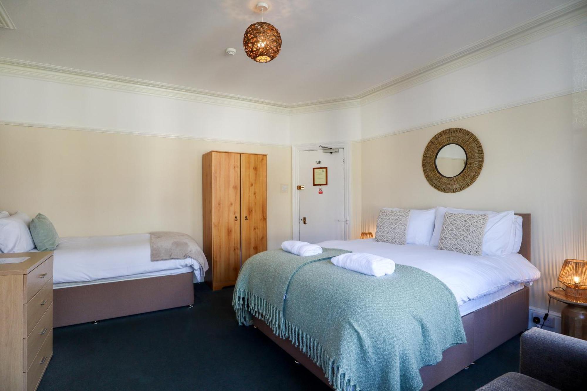 The Albany Rooms Bexhill Экстерьер фото
